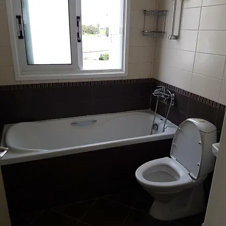 Prestige 3 With Sea View In *