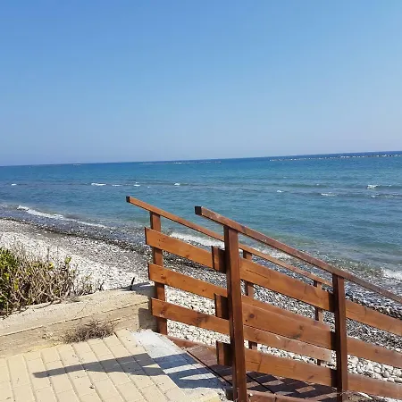 Prestige 3 With Sea View In Villa *