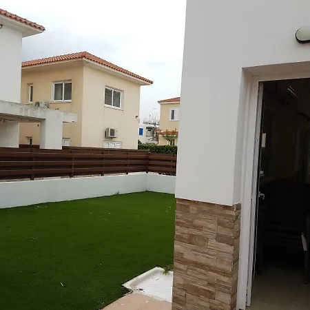Prestige 3 With Sea View In *